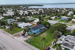 1115 S Ocean Dr, Fort Pierce, FL 34949 - Photo 42