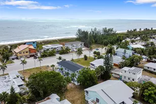 1115 S Ocean Dr, Fort Pierce, FL 34949 - Photo 30