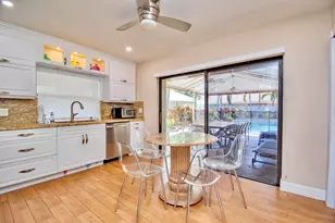 7504 Sierra Dr E, Boca Raton, FL 33433 - Photo 22