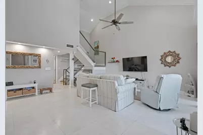 2706 Fairway Drive N, Jupiter, FL 33477 - Photo 4