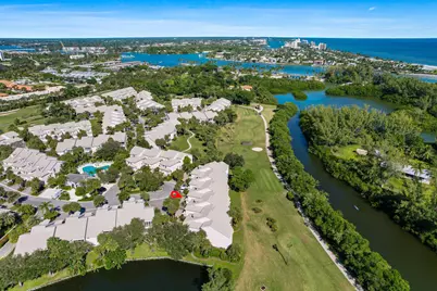 2706 Fairway Drive N, Jupiter, FL 33477 - Photo 2