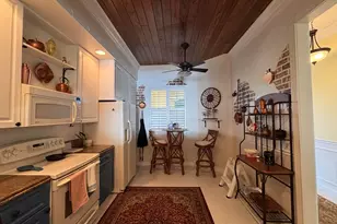 22 Harbour Isle Dr W, Fort Pierce, FL 34949 - Photo 4