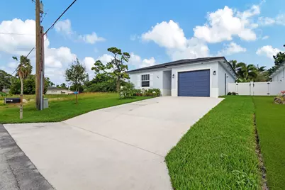 166 Neva Drive, West Palm Beach, FL 33415 - Photo 4