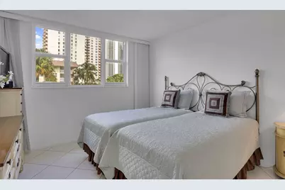 1891 S Ocean Drive #202, Hallandale Beach, FL 33009 - Photo 10