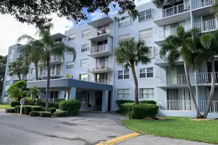 500 Executive Center Dr, West Palm Beach, FL 33401 - Photo 1