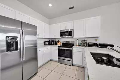 6933 Harbours Edge Avenue, Lake Worth, FL 33467 - Photo 6