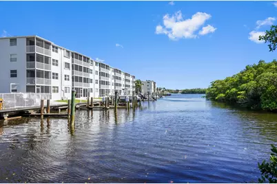 689 NE 6th Court #4080, Boynton Beach, FL 33435 - Photo 2