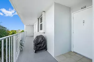 689 NE 6th Ct, Boynton Beach, FL 33435 - Photo 32