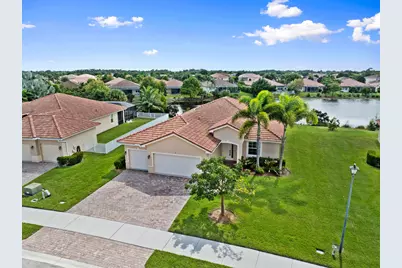 1455 SE Conference Circle, Stuart, FL 34997 - Photo 4