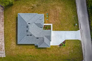 10634 Sugar Pine Dr, Fort Pierce, FL 34945 - Photo 30