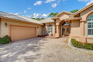 3401 Bent Pine Dr, Fort Pierce, FL 34951 - Photo 8