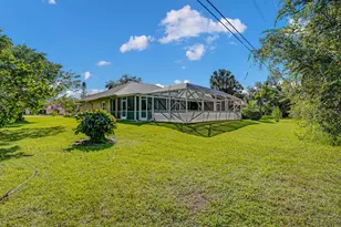 3401 Bent Pine Dr, Fort Pierce, FL 34951 - Photo 6