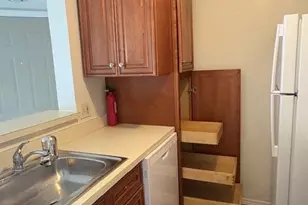 2846 S University Dr, Davie, FL 33328 - Photo 8