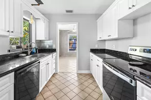 815 S Rd, Boynton Beach, FL 33435 - Photo 4