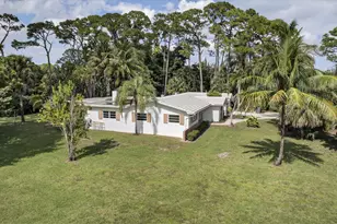 8855 N Bates Rd, Palm Beach Gardens, FL 33418 - Photo 1