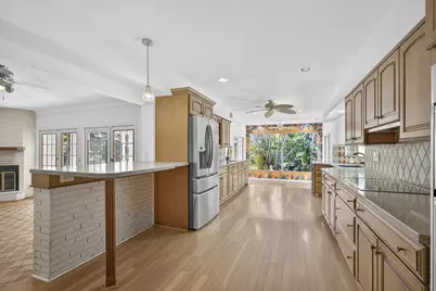 8855 N Bates Road, Palm Beach Gardens, FL 33418 - Photo 14