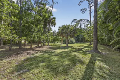 8855 N Bates Road, Palm Beach Gardens, FL 33418 - Photo 38