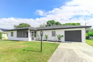 313 NW Dorchester St, Port Saint Lucie, FL 34983 - Photo 2