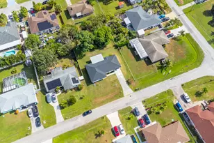 313 NW Dorchester St, Port Saint Lucie, FL 34983 - Photo 48