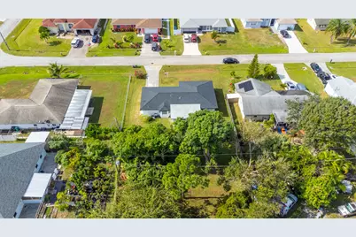 313 NW Dorchester Street, Port Saint Lucie, FL 34983 - Photo 46