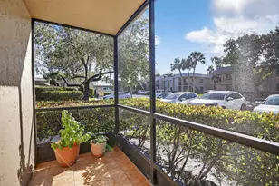 380 Racquet Club Rd, Weston, FL 33326 - Photo 4