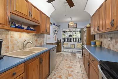 1767 S Dovetail Drive #R, Fort Pierce, FL 34982 - Photo 14