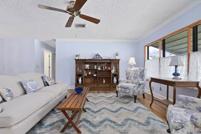 1767 S Dovetail Drive #R, Fort Pierce, FL 34982 - Photo 8