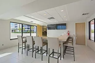 5550 N Ocean Dr, Singer Island, FL 33404 - Photo 38