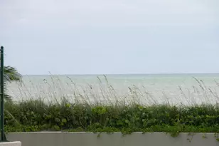 5550 N Ocean Dr, Singer Island, FL 33404 - Photo 46