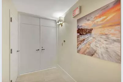 5550 N Ocean Drive #2b, Singer Island, FL 33404 - Photo 2