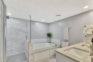 5550 N Ocean Dr, Singer Island, FL 33404 - Photo 14