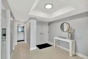5550 N Ocean Dr, Singer Island, FL 33404 - Photo 1