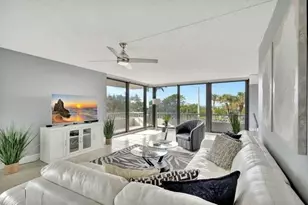 5550 N Ocean Dr, Singer Island, FL 33404 - Photo 4