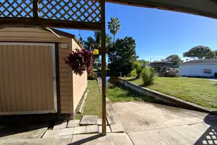 1095 Chobee Loop, Okeechobee, FL 34974 - Photo 36