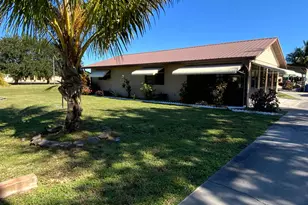 1095 Chobee Loop, Okeechobee, FL 34974 - Photo 1