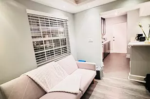 2424 NE 9th St, Fort Lauderdale, FL 33304 - Photo 8