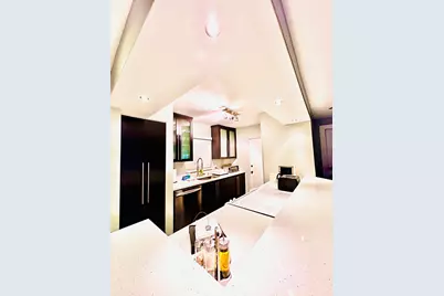 2424 NE 9th Street #112, Fort Lauderdale, FL 33304 - Photo 4