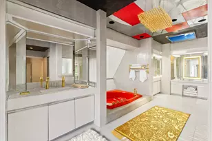 5104 White Oak Ln E, Tamarac, FL 33319 - Photo 26