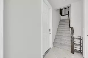 1080 Community Dr, Jupiter, FL 33458 - Photo 4