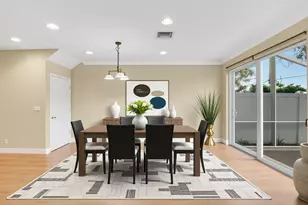 548 Marbella Cir, West Palm Beach, FL 33403 - Photo 4