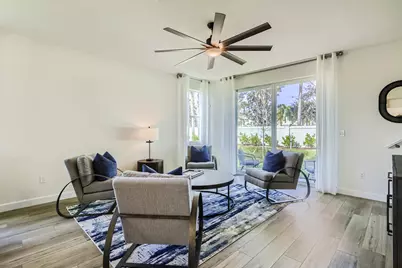 818 SE Grovebush Lane, Port Saint Lucie, FL 34984 - Photo 10