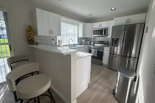 1140 Staghorn St, Wellington, FL 33414 - Photo 8