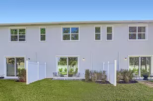 822 SE grovebush Ln, Port Saint Lucie, FL 34984 - Photo 24