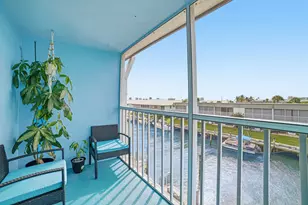 112 Doolen Ct, North Palm Beach, FL 33408 - Photo 2