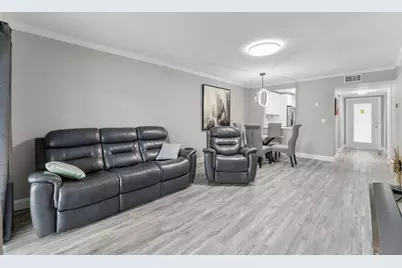 118 Lake Constance Drive, West Palm Beach, FL 33411 - Photo 6