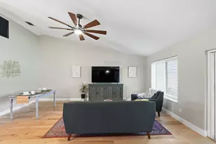 8001 NW 61st St, Tamarac, FL 33321 - Photo 10