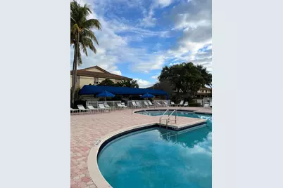 6549 S Via Regina, Boca Raton, FL 33433 - Photo 2