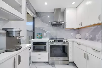 12 Royal Palm Way #Unit 605, Boca Raton, FL 33432 - Photo 12