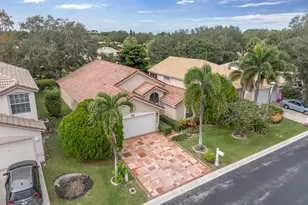 2705 Pointe Cir, Greenacres, FL 33413 - Photo 1