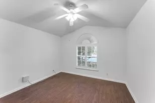 2705 Pointe Cir, Greenacres, FL 33413 - Photo 20